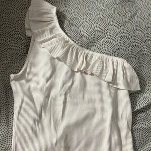 white ruffle top
